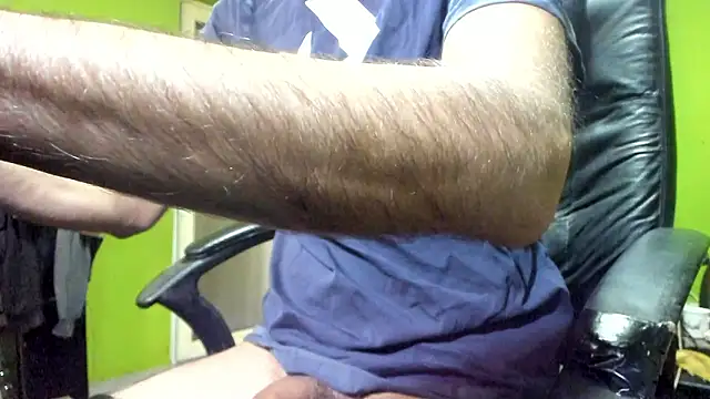 BigCumShoot online show from March 2, 6:14 am