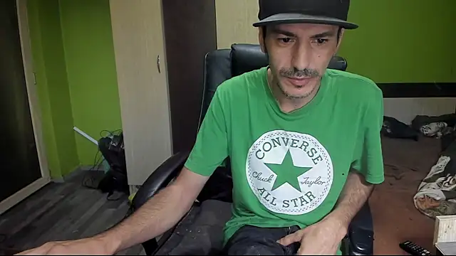 BigCumShoot online show from June 10, 6:01 am