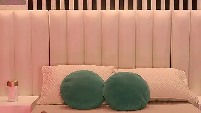 AmaiaHaywood online show from January 8, 5:10 am