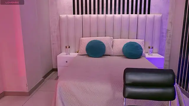 AmaiaHaywood online show from January 16, 4:16 am