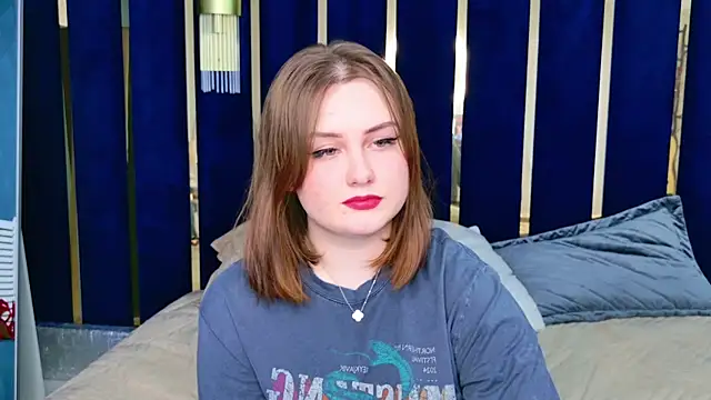 Kendra Parlow online show from February 8, 10:19 pm