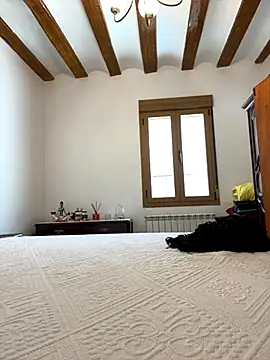 Snapshot of laarti chatting on October 20, 2:06 pm laarti online show from October 20, 2:06 pm