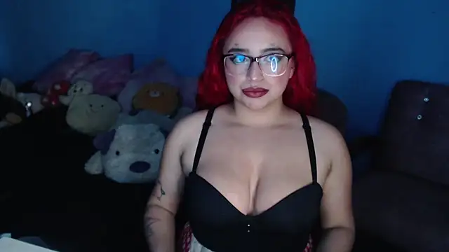 EstefyTabbo online show from February 12, 4:18 am