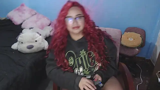 EstefyTabbo online show from March 6, 3:58 am