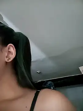 kimberlitaz online show from February 9, 4:14 am