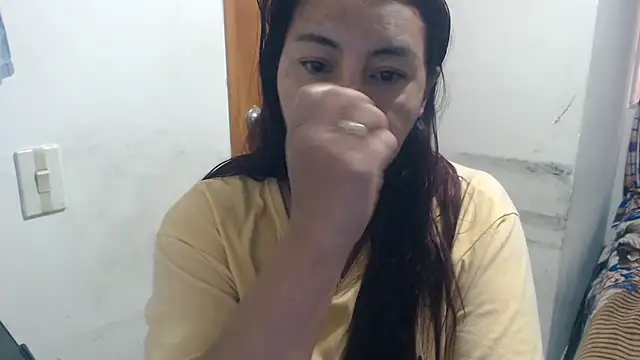 Snapshot of Siblleyx chatting on June 22, 9:56 pm Siblleyx online show from June 22, 9:56 pm