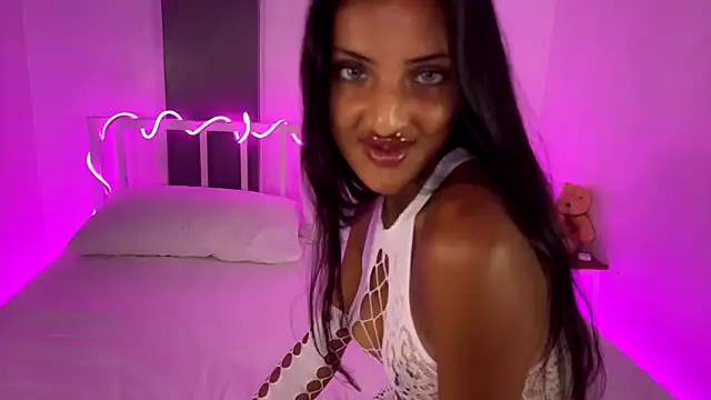 alanaexplicit69 online show from March 9, 12:31 am