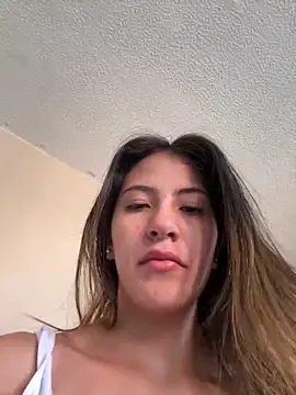 Snapshot of Andrea18_blonde chatting on September 21, 11:56 am Andrea18 blonde online show from September 21, 11:56 am