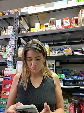 Andrea18 blonde online show from February 19, 2:57 pm