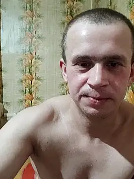 Snapshot of alex_brow_n chatting on February 20, 7:08 pm alex brow n online show from February 20, 7:08 pm