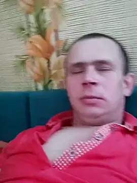 Snapshot of alex_brow_n chatting on February 21, 9:02 am alex brow n online show from February 21, 9:02 am