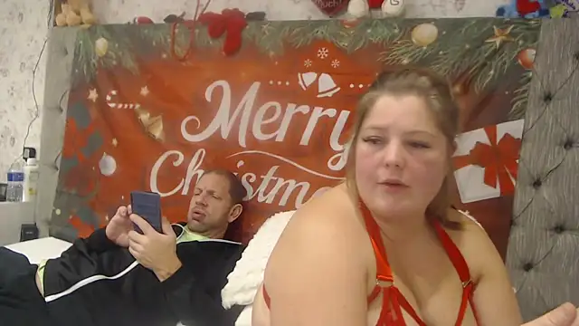 Lars-Lola online show from December 4, 8:17 pm