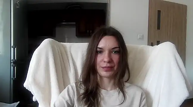 Snapshot of aurora_lust chatting on February 24, 10:37 am aurora lust online show from February 24, 10:37 am