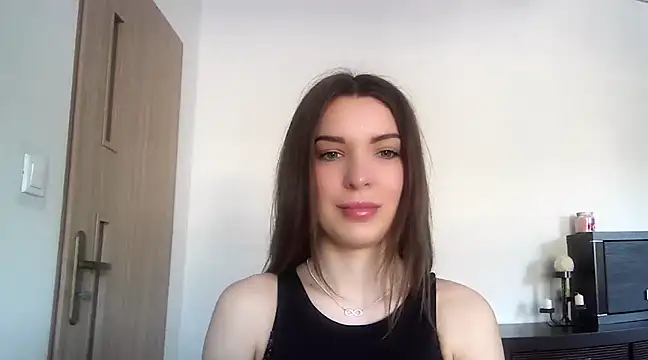 Snapshot of aurora_lust chatting on March 19, 7:40 am aurora lust online show from March 19, 7:40 am