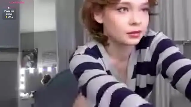 Kellybbface online show from July 23, 5:27 am