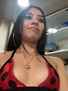 Snapshot of TayylorSexx chatting on February 13, 7:13 am TayylorSexx online show from February 13, 7:13 am