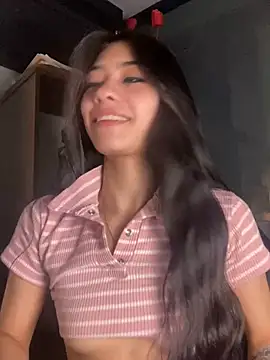 Snapshot of TayylorSexx chatting on February 28, 5:04 am TayylorSexx online show from February 28, 5:04 am