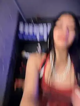 Snapshot of TayylorSexx chatting on November 26, 4:24 am TayylorSexx online show from November 26, 4:24 am