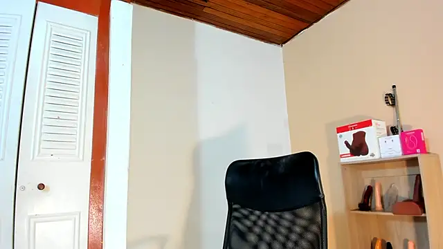 Violetta 0 online show from February 19, 1:51 pm