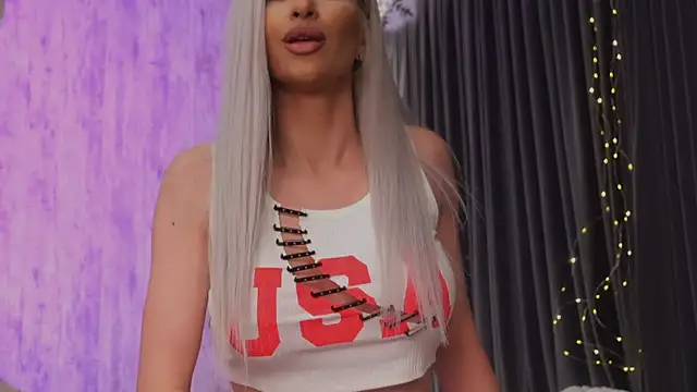 KarlaBart online show from January 17, 8:12 pm