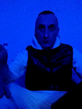 ANGELSANTAMARIA- online show from December 4, 4:33 am