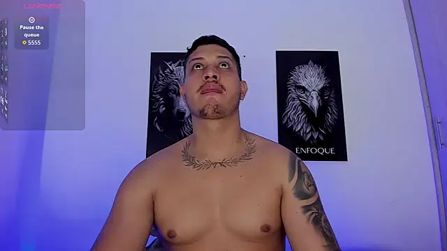 JohanSmith online show from January 6, 11:40 pm