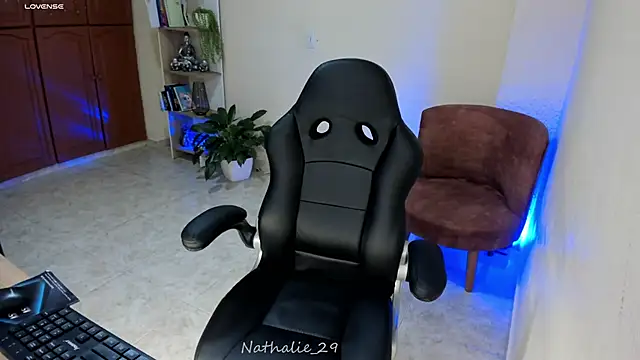 Nathalie 29 online show from May 11, 2:34 pm
