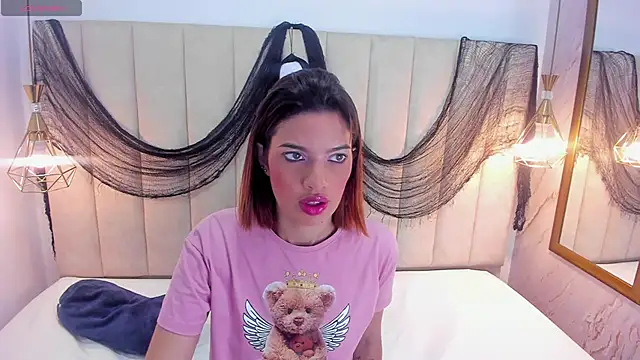 Snapshot of PamelaAddams_ chatting on October 23, 4:45 am PamelaAddams online show from October 23, 4:45 am