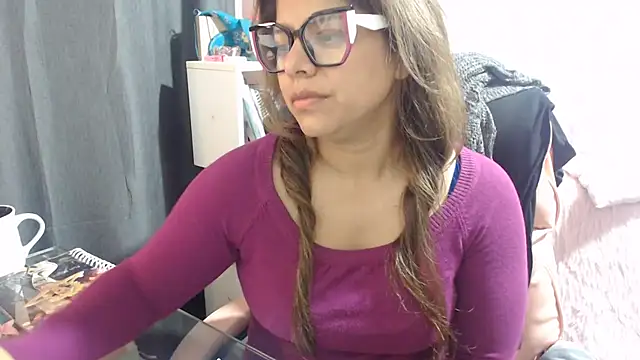 Snapshot of KatteAngelLat chatting on July 8, 1:10 am KatteAngelLat online show from July 8, 1:10 am