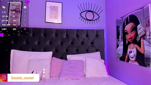 Danielaangelina online show from March 16, 7:15 am