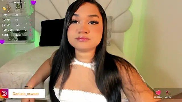 Danielaangelina online show from September 24, 5:44 am