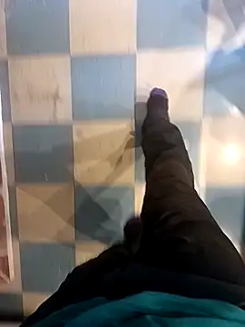 Snapshot of Dam70 chatting on October 7, 3:20 pm Dam70 online show from October 7, 3:20 pm