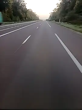 Snapshot of Dam70 chatting on October 13, 5:40 am Dam70 online show from October 13, 5:40 am