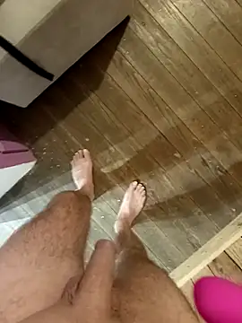 Snapshot of Dam70 chatting on October 19, 5:41 am Dam70 online show from October 19, 5:41 am