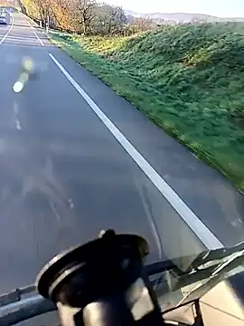 Snapshot of Dam70 chatting on November 4, 7:18 am Dam70 online show from November 4, 7:18 am