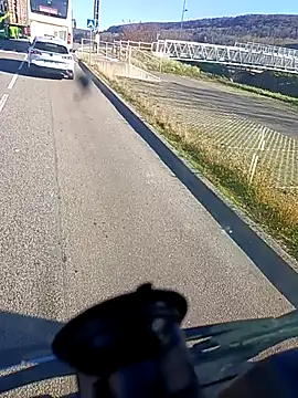 Snapshot of Dam70 chatting on November 7, 9:31 am Dam70 online show from November 7, 9:31 am