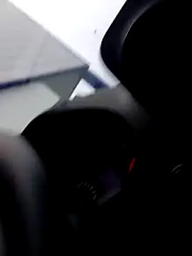 Snapshot of Dam70 chatting on February 6, 9:34 am Dam70 online show from February 6, 9:34 am