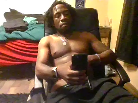 Snapshot of BigDMann40 chatting on March 15, 1:08 am BigDMann40 online show from March 15, 1:08 am