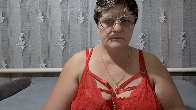 Snapshot of ElzaJewel chatting on July 27, 10:44 am ElzaJewel online show from July 27, 10:44 am