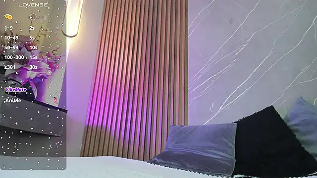 Snapshot of ariana_jhonson1 chatting on November 26, 11:55 am ariana jhonson1 online show from November 26, 11:55 am