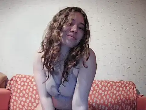 girliemilk online show from March 21, 5:23 pm