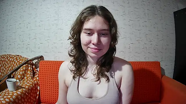 Snapshot of girliemilk chatting on December 1, 7:08 pm girliemilk online show from December 1, 7:08 pm