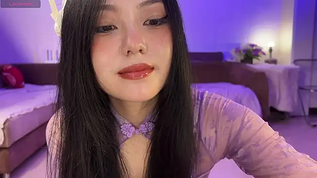 nanaliu6 online show from September 16, 1:17 am