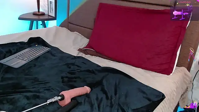 Nicky gh online show from February 20, 1:36 am