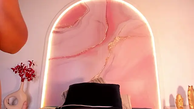 Sofii Lopezz online show from February 20, 2:35 pm