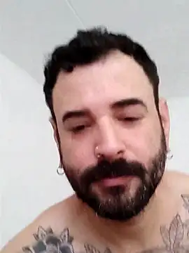 Snapshot of xdandan69 chatting on February 14, 2:23 pm xdandan69 online show from February 14, 2:23 pm