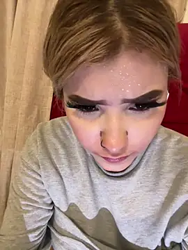 Snapshot of akirahattori chatting on November 24, 4:56 am akirahattori online show from November 24, 4:56 am