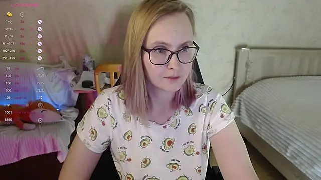 Agatha Mott online show from October 31, 3:07 am