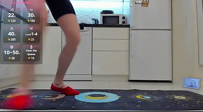 Snapshot of Katya_yoga chatting on February 13, 4:22 am Katya yoga online show from February 13, 4:22 am