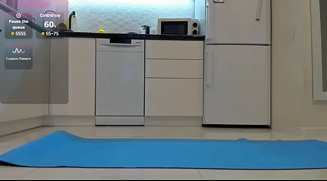 Snapshot of Katya_yoga chatting on February 21, 5:02 am Katya yoga online show from February 21, 5:02 am